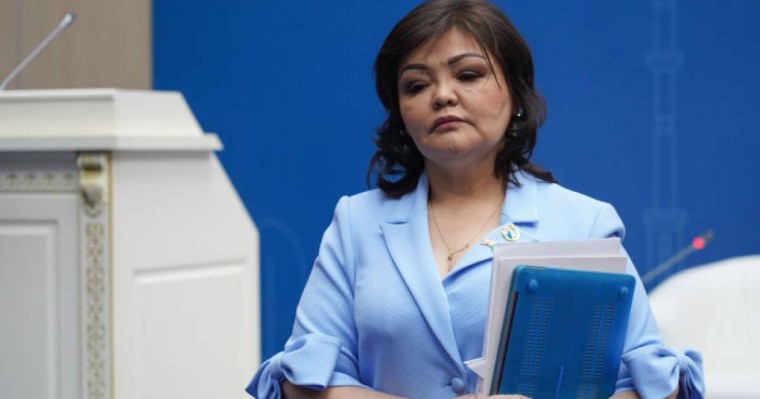 Алматыда белгілі адвокат Омарованың көлігі өртеніп кетті