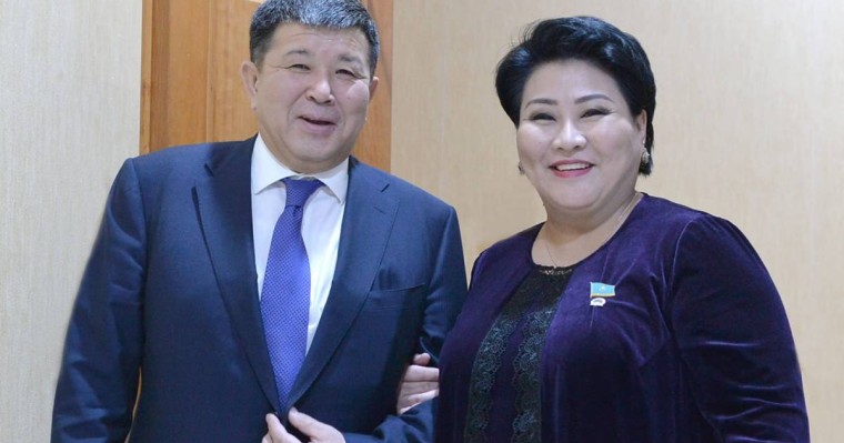 "Әрине, ренжідім": Атырау облысының әкімі Бақытгүл Хаменоваға қатысты пікір білдірді