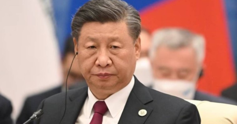 Қытай халқы Си Цзиньпиннің отставкаға кетуін талап етуде - BBC