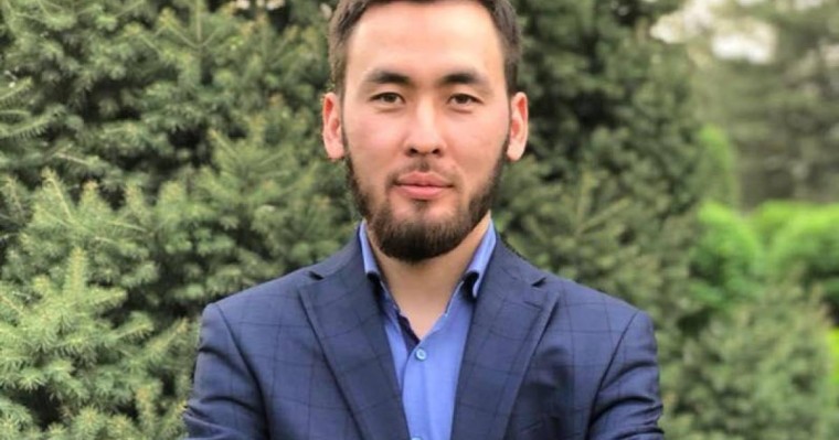 Асхат Нұрмашев: Қазақстандағы аналарды көп бала туғаны үшін айыптамаймын