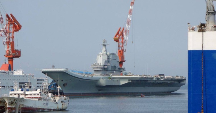 Қытай өзі құрастырған ұшақ тасығышты қарулар қатарына қосты