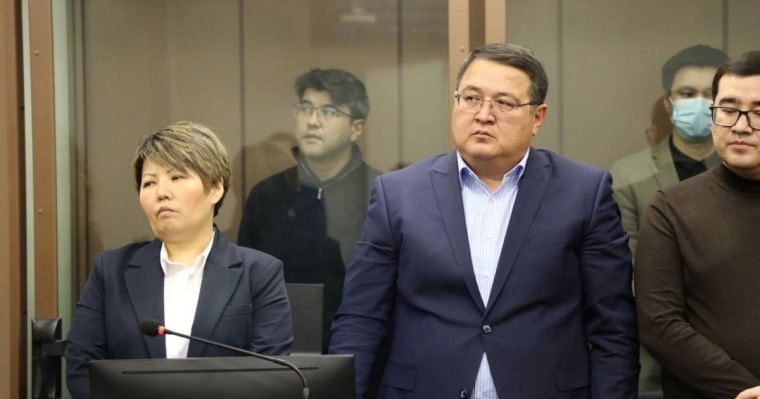 Ішкі істер министрі Бишімбаевтың камерадағы жағдайы қандай екенін айтты