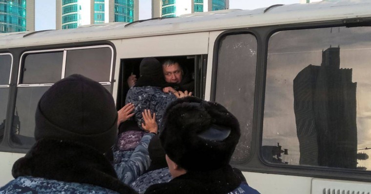 16 желтоқсанда ұсталғандар қалай жазаланды?