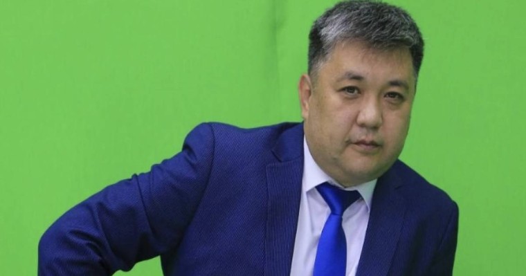 10 миллион көлемінде пара алған Сәтбаев әкімі 3,5 жылға бас бостандығынан айырылды