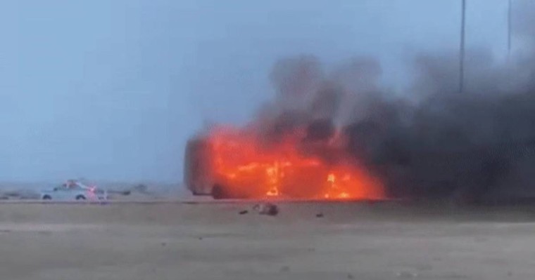 Жанып жатқан автобуста балалар болған: куәгерлер оқиғаның мән-жайын айтты