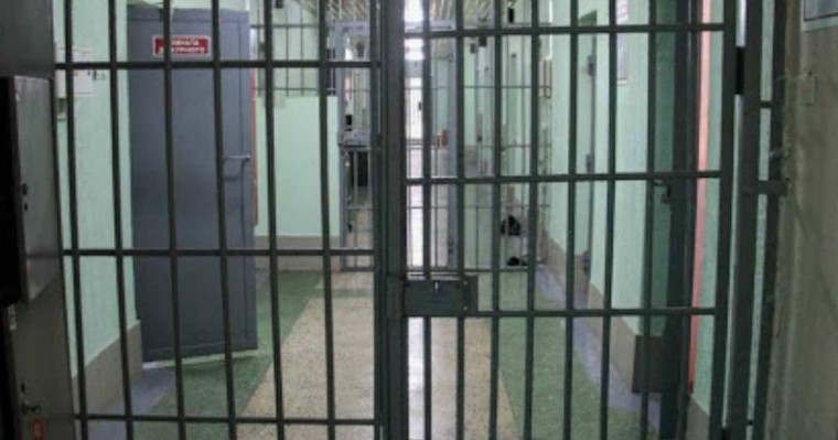 Павлодарда интернет арқылы алаяқтықпен айналысқан топ ұсталды - Қазақстан жаңалықтары