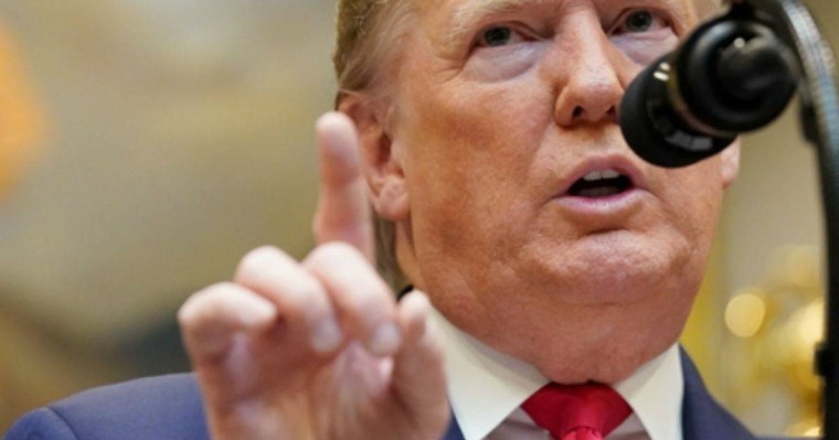 Трамп АҚШ-та COVID-19 инфекциясын жұқтырғандар санының күрт төмендегенін жариялады - Қазақстан жаңалықтары