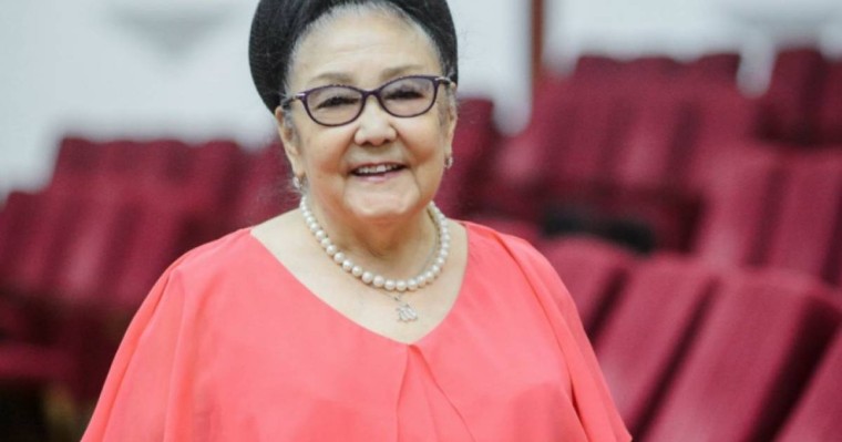 Халық әртісі Бибігүл Төлегенова Алматыда үйінде дауыс берді