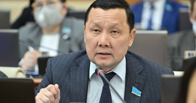 "Қарапайым азаматтардың құқығын қорғау үшін жасалып отыр": Абзал Құспан қылмыстық заңнамаға енетін өзгерістерге тоқталды