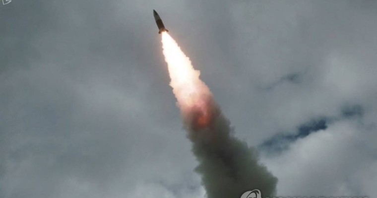 КХДР Жапон теңізіне қарай баллистикалық зымыран ұшырды