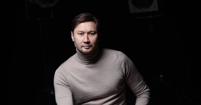 "Қашан тоқтайды осындай тірлік?". Актриса Азамат Сатыбалдының Түркістандағы театр басшылығына келгеніне шүйлікті