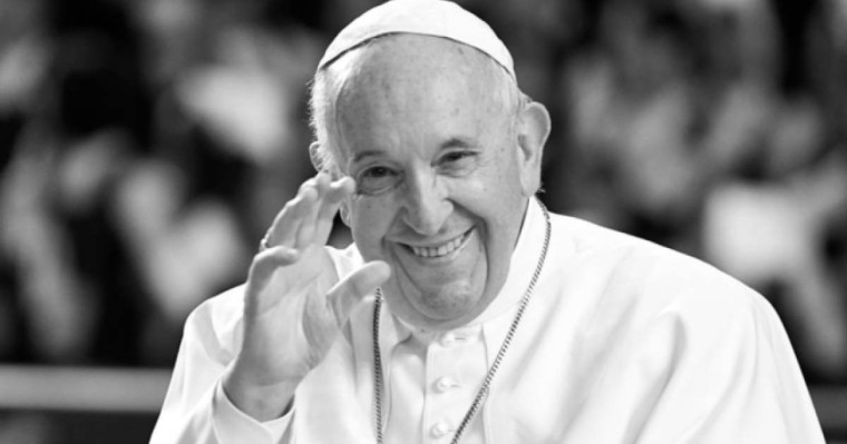 Рим Папасы Франциск қайтыс болды 