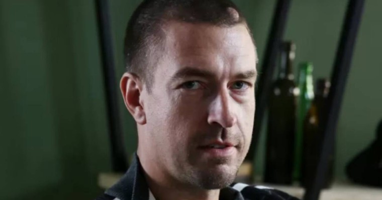 Ресейлік азамат қазақ қыздарына мобилизация жариялады