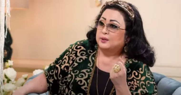 "Ақша мен атақтың буы": Мақпал Жүнісова не себепті 20 жас үлкен адамға тұрмысқа шыққанын түсіндірді