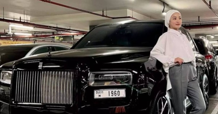 "Махаббатыммен жолықтым": Мөлдір Әуелбекова жаңа жазбасымен елді қызықтырып қойды