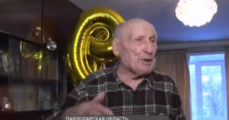 Павлодарда ХҚКО қызметкерлеріне бола 90 жастағы тыл ардагері зейнетақысыз қалды