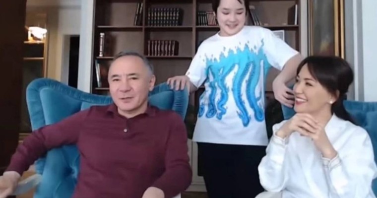 "Өз ауылына мектеп салып берген": Қапыда қаза тапқан Қайрат Беркімбаев туралы не белгілі