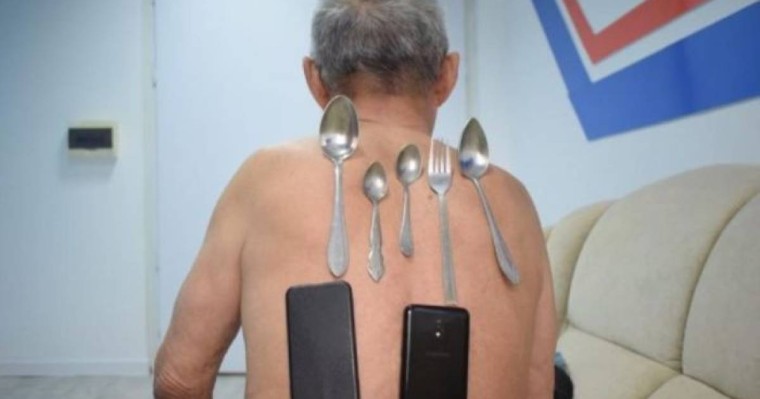 Атыраудағы магнит адам ерекше қасиеті туралы айтып берді