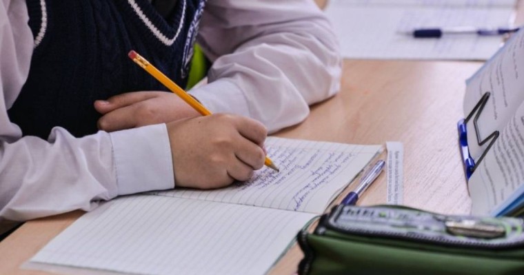 БЖБ мен ТЖБ. Оқушыға салмақ түсірмеу керек - БҒМ