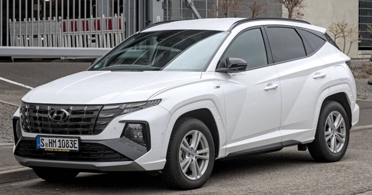 БҚО-дағы әкімдік қымбат көлік сатып алмақ