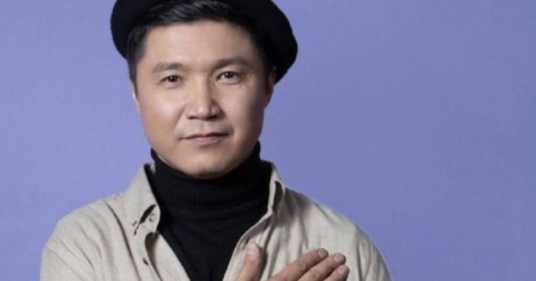 Бағлан Әбдірайымовтың қайыр сұрап отырған суреті көпшілікті алаңдатып қойды (фото)