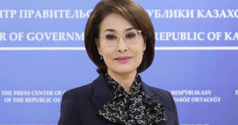 Денсаулық сақтау министрі қымбат брендтің киімдері мен сөмкесін қаншаға алғанын айтты