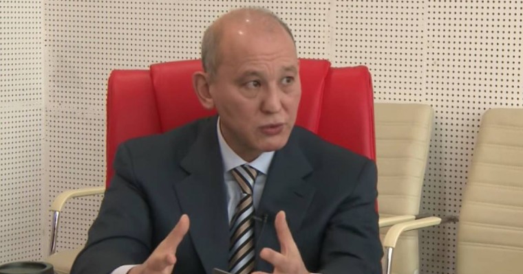 Мұхтар Жәкішев: Путинге "бұл — тең елдердің емес, аға мен іні жасап жатқан келісім" дедім