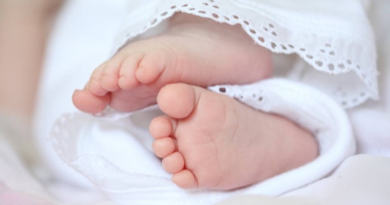 Әйел мас болған: сәби ана сүтінен уланып қайтыс болды