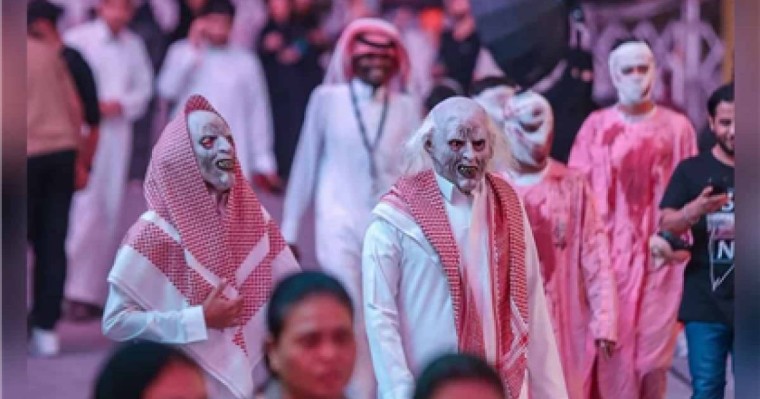 Сауд Арабиясында алғаш рет Хэллоуин мерекесі тойланды (ВИДЕО)