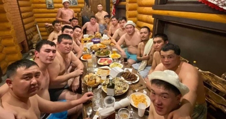 Саунада демалған семейлік полиция қызметкерлері – тексеру жүріп жатыр