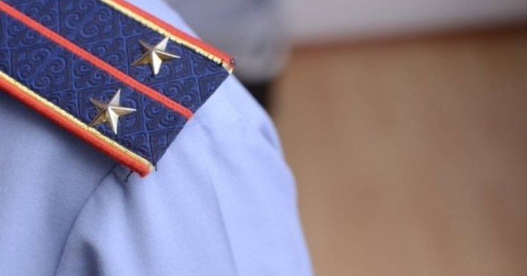 Заңгер: "Топтық кісі зорлап, қаржы жымқырған шендіні прокуратура мен полиция қорғап отыр"