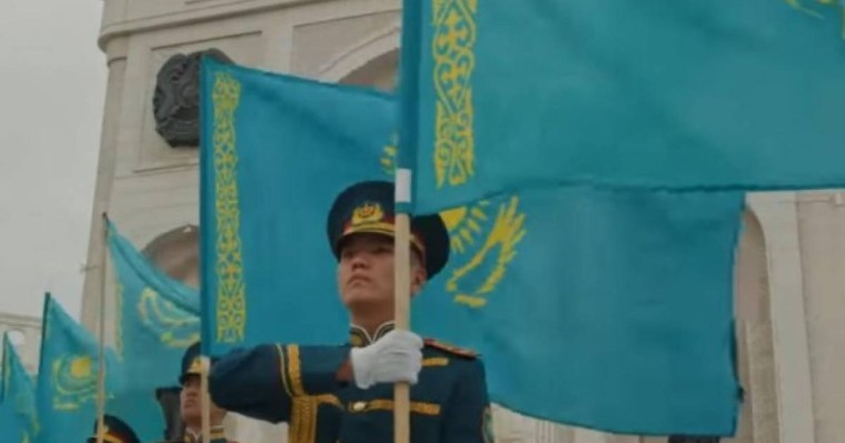 "Қазақстан" РТРК Республика күніне арнап "Атамекен" әніне бейнебаян түсірді