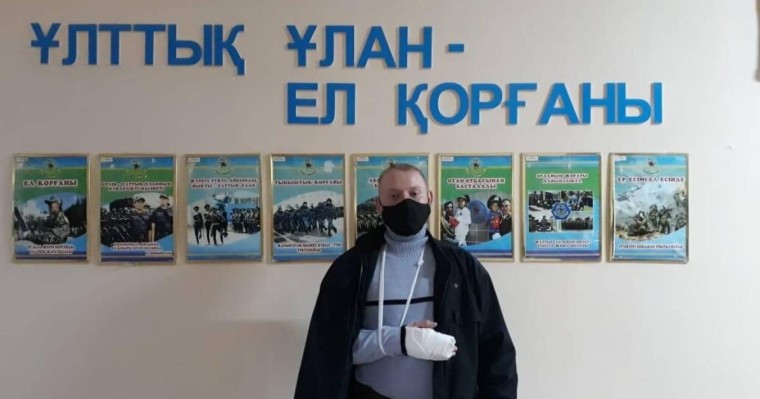 2 ер адам зорламақ болған: Ұлттық ұлан сарбазы қызды құтқарып қалды