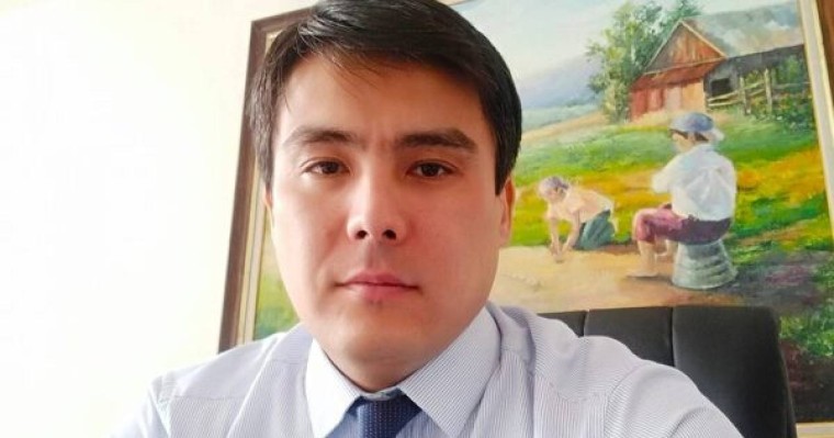 «Жаяу Мұса кім, Жанболат кім?»: саясаттанушы өзін Жаяу Мұсамен салыстырған Мамайды сынап тастады