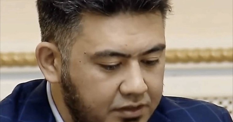 Сессияда боқтық сөз айтқан депутат кешірім сұраудан бас тартты (видео)