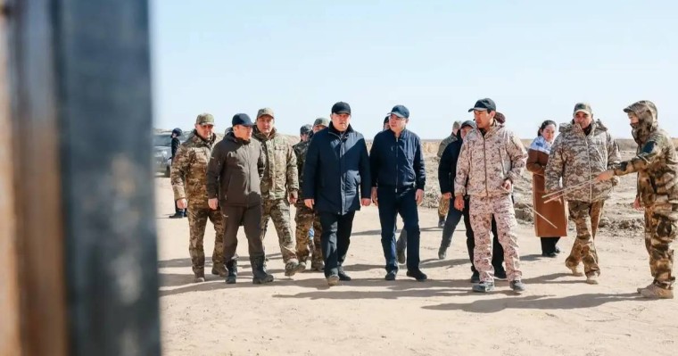 Су тасқыны. Бозымбаев Құлсары, Атырау және Ақтөбе облыстарындағы қауіпті аймақтарды тексерді