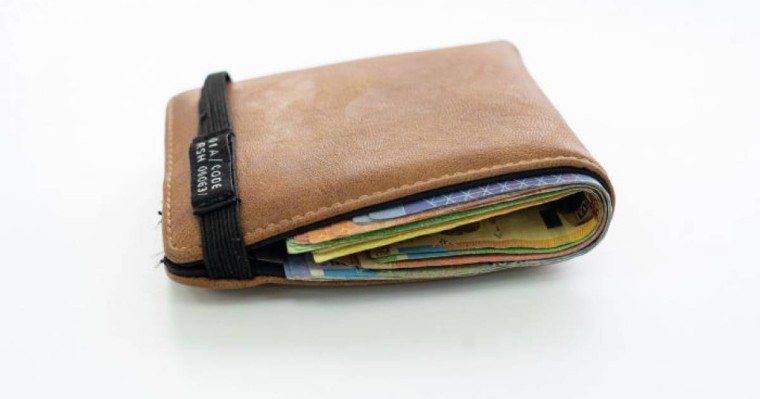 Мүгедек баласы бар ата-аналарға жалақы төлеу ұсынылды 