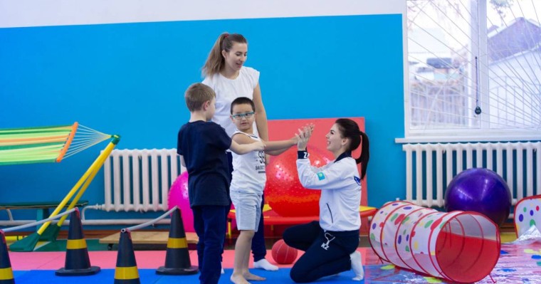 Алматы облыстық мәслихатында аутистік спектрдің бұзылуы бар балалардың білім алу бойынша құқықтарының сақталуын қамтамасыз ету мәселесі қаралды