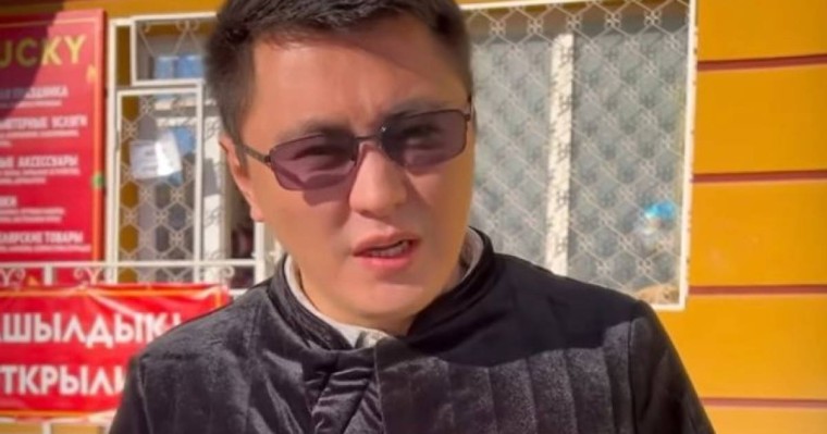 Ақтауда көпқабатты үйде тауық өсірген тұрғынға Дәулеттен үй әпермек (видео)