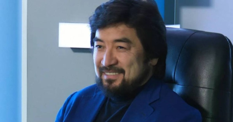 Бекболаттан қандай діни астар іздеп жүрсіз? - Тілеуханды жақтаушылар Айгүл Орынбекке шүйлікті