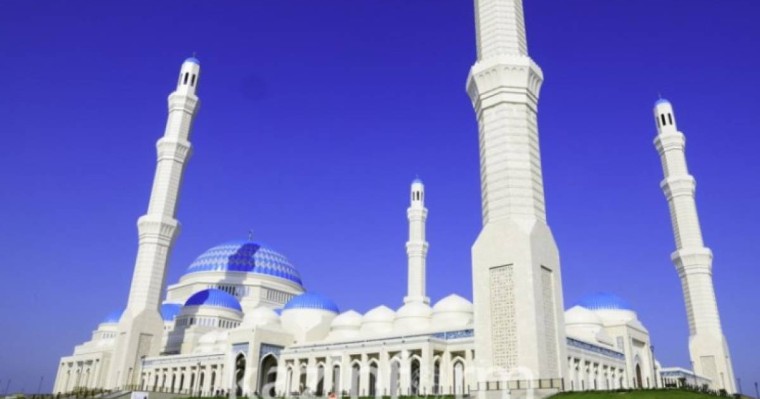Назарбаев осыдан екі ай бұрын ғана ашқан мешіт Астанадағы ескерткіштер қатарын кіруі мүмкін