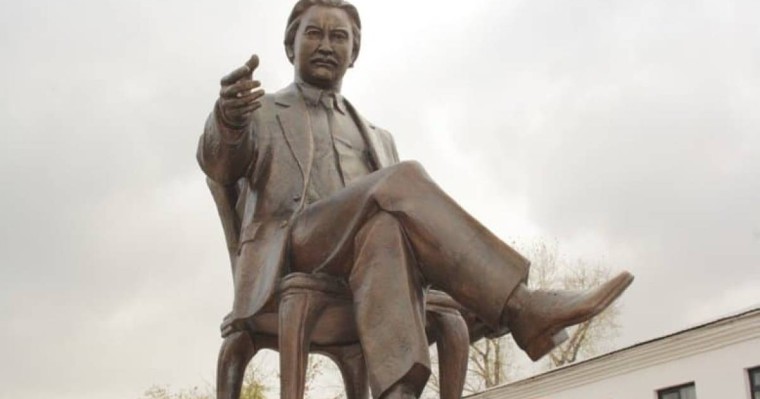 Өлең: Қалижан Бекқожин (Батыр досыма) » ZHARAR