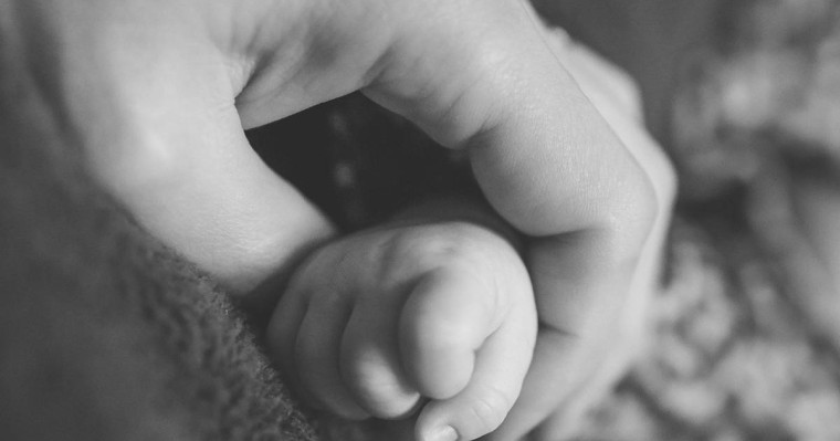 Әлеуметтік желіні тексеруге кеткен әйелдің сәбиі суға батып кетті