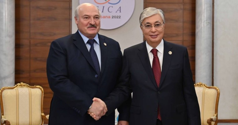 Тоқаев Лукашенкоға әзілмен жауап берді