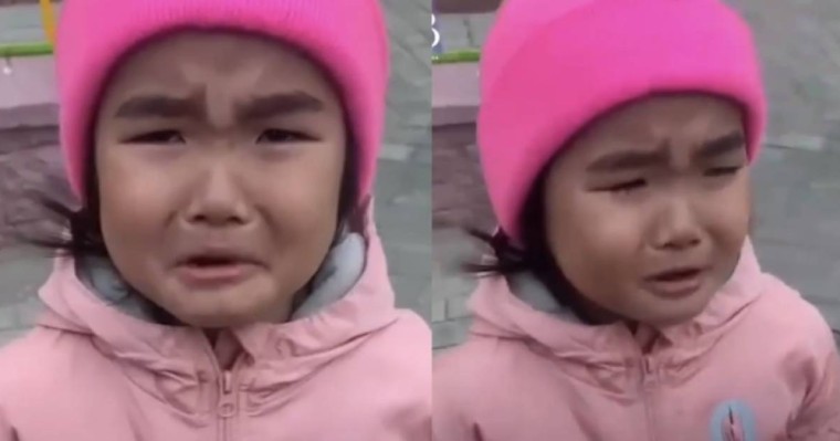 Желіде Путиннің келгеніне жылаған кішкентай қыздың видеосы тарады