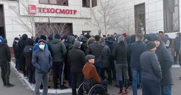 Ресей нөмірін таққан көлік жүргізушілері наразылыққа шықты