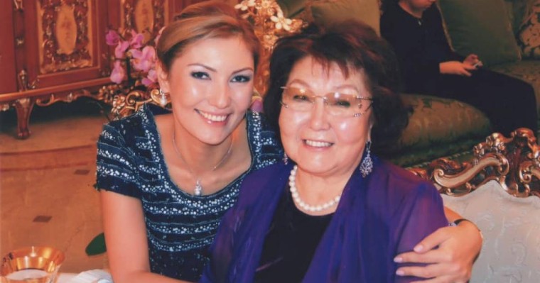 "Даналығыңыз үшін рахмет". Әлия Назарбаева анасына жүрекжарды жазба арнады