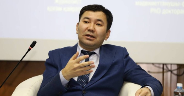 «Түркістанды басқарған идеологтар қала концепциясын түсінбей, талай нәрсені қожыратты»