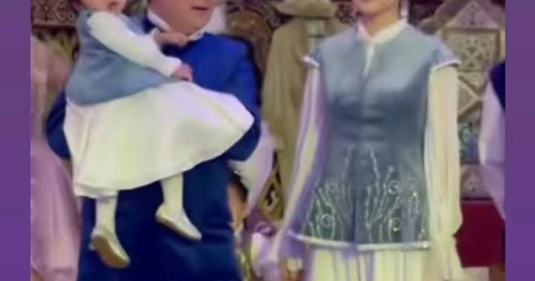 Танымал өнер жұлдыздары ұлттық киімде келіп, қара жорға билеген той