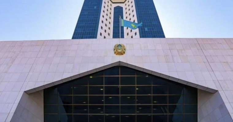 Бүгін жаңа министрлер ант қабылдады